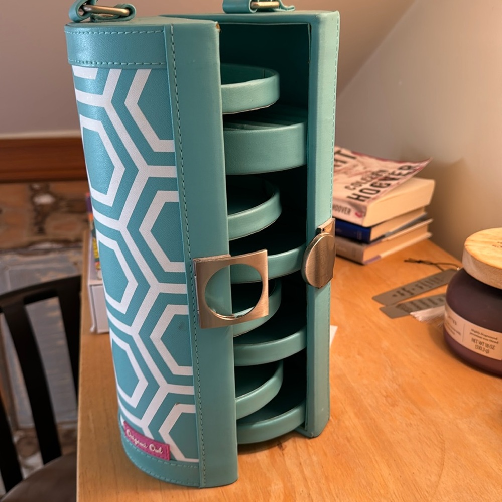 Origami Owl Exclusive Jewelry Box